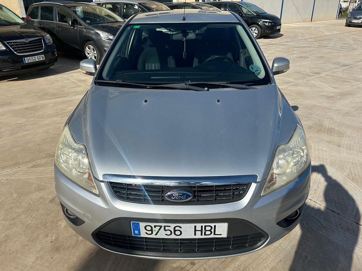 FORD FOCUS TREND 1.6 AUTO SPANISH LHD IN SPAIN 71000 MILES SUPER 2011